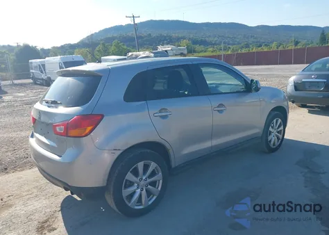 2015 Mitsubishi Outlander Sport Es from USA, damaged, VIN 4A4AR3AU5FE005681